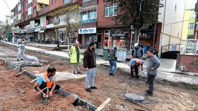 Kocaeli Büyükşehir Belediyesi, bir yandan altyapı çalışmalarına yoğun tempoda devam