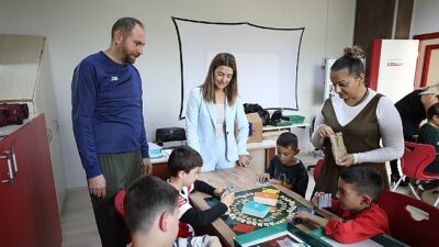 Menderes Belediyesi, Göztepe Kadın Gücü Derneği ile birlikte Çocuk Hakları