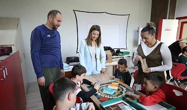 Menderes Belediyesi, Göztepe Kadın Gücü Derneği ile birlikte Çocuk Hakları