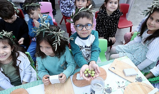 Şakran’da çocukların zeytin üreticiliğinin tüm aşamalarını öğrenmeleri ve zeytinin değerini