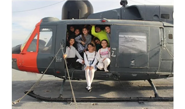 İzmir Büyükşehir Belediyesi, öğrencilerin dil becerilerini geliştirmek amacıyla yaptığı çalışmaları