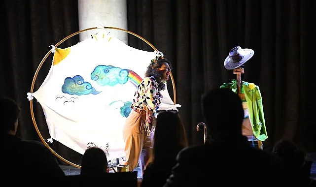 Osmangazi Belediyesi, düzenlediği tiyatro oyunlarıyla çocuklara toprağın, doğanın, ağacın ve