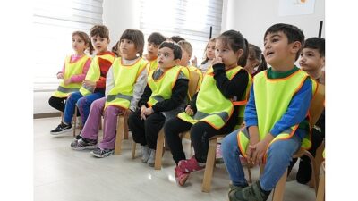 Osmangazi Belediyesi’ne bağlı kreş ve gündüz bakım evlerinde düzenlenen ‘İş