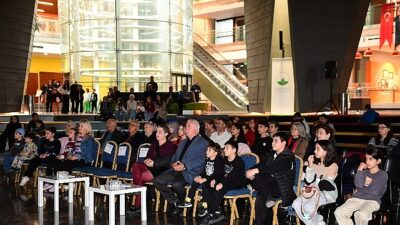 Osmangazi Belediyesi tarafından Cumhuriyetimizin kurucusu Gazi Mustafa Kemal Atatürk’ü Anma