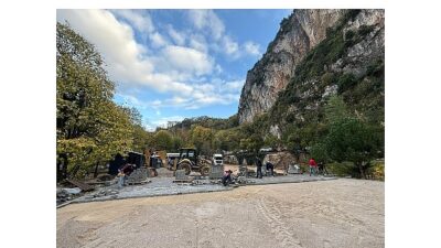 İnegöl Belediyesi Oylat Mağarası bölgesinde çevre düzenleme çalışmaları başlattı. Belediye