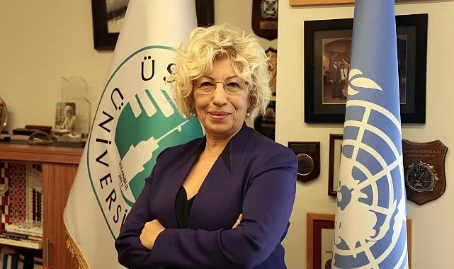 Prof. Dr. Sevil Atasoy, sporun yanı sıra akademi ve iş