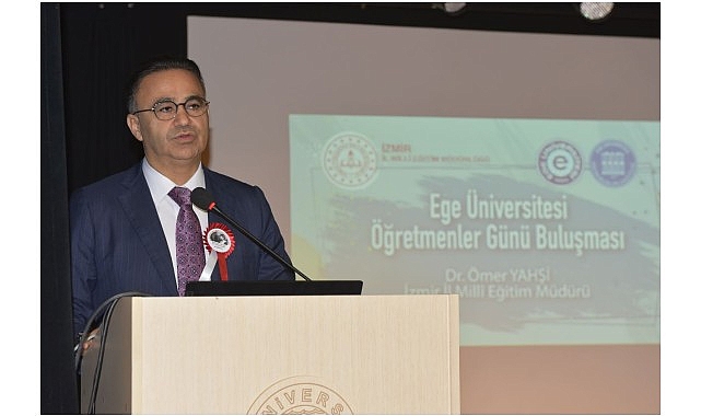Ege Üniversitesi(EÜ) Eğitim Fakültesinde, 24 Kasım Öğretmenler Günü dolayısıyla bir