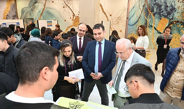 TÜBİTAK 2204 İzmir Bölge Koordinatörü ve Dokuz Eylül Üniversitesi (DEÜ)