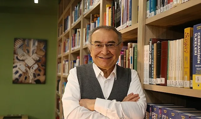 Üsküdar Üniversitesi Kurucu Rektörü ve Psikiyatrist Prof. Dr. Nevzat Tarhan,