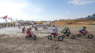 Türkiye Motokros Şampiyonası’nda sezon finali için geri sayım başladı. Türkiye Motosiklet