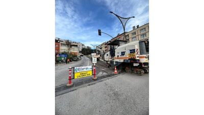 Kocaeli Büyükşehir Belediyesi tarafından İzmit’in önemli trafik güzergahlarından Santral Rampası’nda