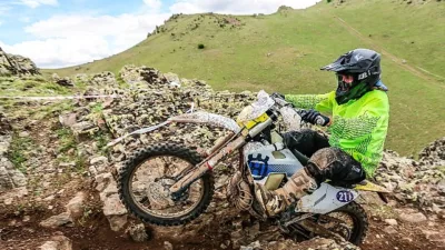 Rize’nin Çayeli ilçesinde yer alan doğal güzellikleriyle ünlü Senoz Vadisi,