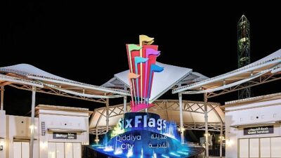 Suudi Arabistan, 2025 sonunda kapılarını açacak Aquarabia ve Six Flags