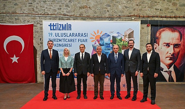 İzmir Büyükşehir Belediyesi ev sahipliğinde, İZFAŞ ve TÜRSAB iş birliğiyle