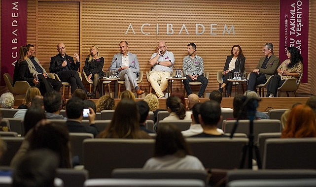 Pankreas Kanseri Farkındalık Ayı kapsamında hastalarla uzmanların katıldığı “Bu öykülerde bilim,