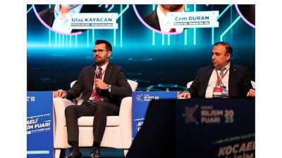 Büyükşehir Belediyesi’nin ev sahipliğinde bugün kapılarını açan Kocaeli Bilişim Fuarı,