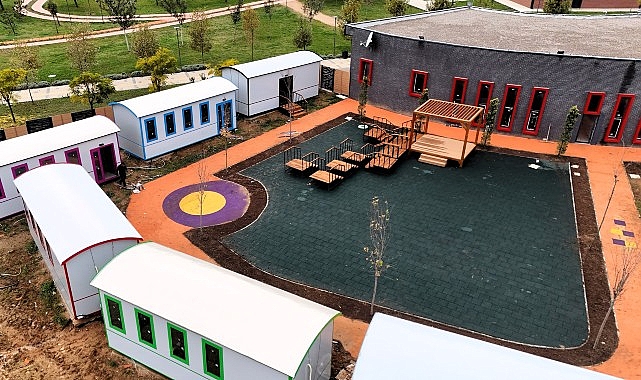 Kocaeli Büyükşehir Belediyesi’nin çocukların güvenli ve eğitici ortamlarda keyifli vakit