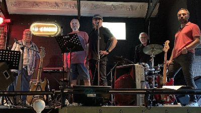 1973 yılında kurulan 21.Peron, Türkiye’nin yarım asrı aşan geçmişiyle en