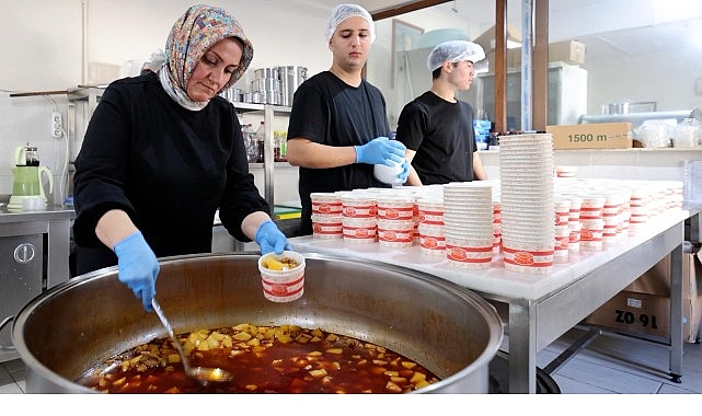 Seferihisar Belediyesi “Sosyal Belediyecilik” çalışmalarına aralıksız devam ediyor; Seferihisar Belediyesi,