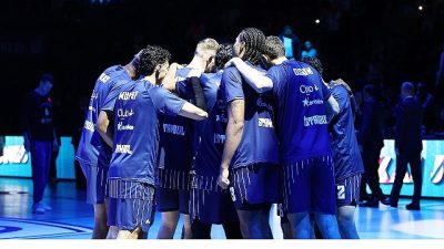 Evindeki son maçtan galibiyetle ayrılan Anadolu Efes Spor Kulübü, EuroLeague’in
