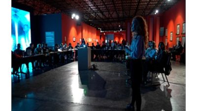 İzmir Büyükşehir Belediyesi tarafından, Refik Anadol’un “Şifanın Algısı” ve “Makine