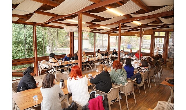 Ayvalık Belediye Başkanı Mesut Ergin, Kent Konseyi Kadın Meclisi ve