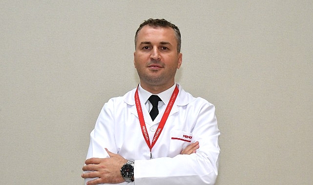 Ayakta fazla kalan kişilerde ve kadınlarda daha sık görülen varis,