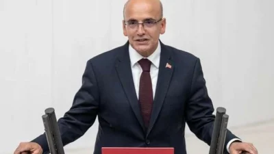 Hazine ve Maliye Bakanı Mehmet Şimşek, Ekim ayında cari dengenin