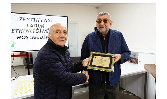 Balçova Belediyesi ile İzmir Ticaret Borsası iş birliğinde düzenlenen zeytinyağı