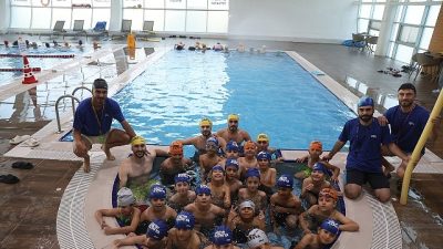Konya Büyükşehir Belediyesi’nin “Yüzme Bilmeyen Kalmasın” projesi 20 ilçede devam