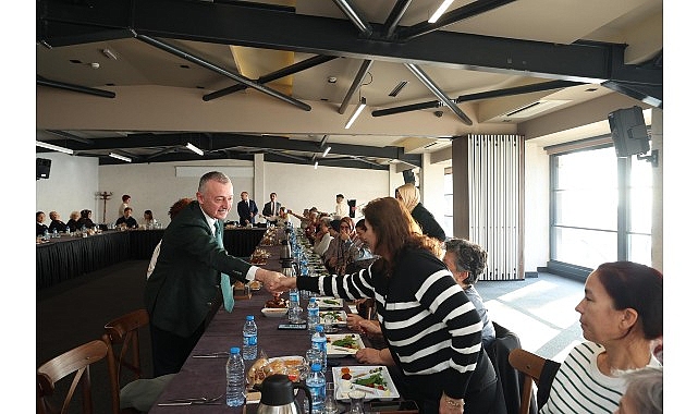 Kocaeli Büyükşehir Belediye Başkanı Tahir Büyükakın, “Kentin yaşayan hazineleri” olarak