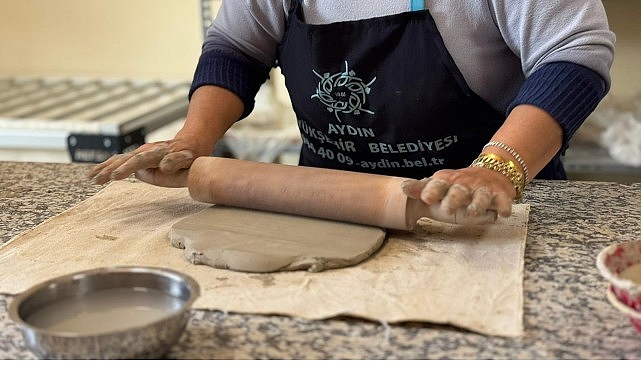 Aydın Büyükşehir Belediye Başkanı Özlem Çerçioğlu, kadınların sosyal ve ekonomik