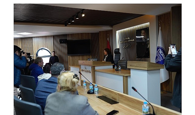 Didim Belediye Başkanı Hatice Gençay, pazar esnaflarını ilgilendiren, pazaryerleri hakkında