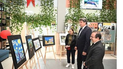 Kartepe Belediye Başkanı Av. M. Mustafa Kocaman, gençlerle bir araya