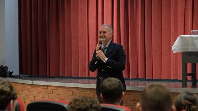 İnegöl Belediye Başkanı Alper Taban, Genç Bakış buluşmaları kapsamında bugün
