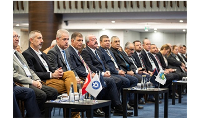 İzmir Büyükşehir Belediye Başkanı Dr. Cemil Tugay, İzmir Kooperatifçilik Buluşmaları