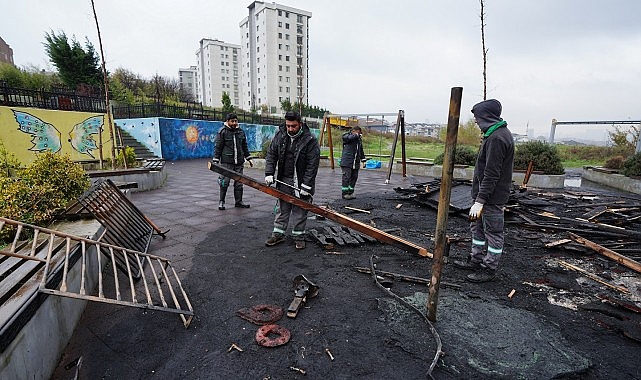 Beylikdüzü’nde farklı tarihlerde meydana gelen iki ayrı olayda, kimliği belirsiz