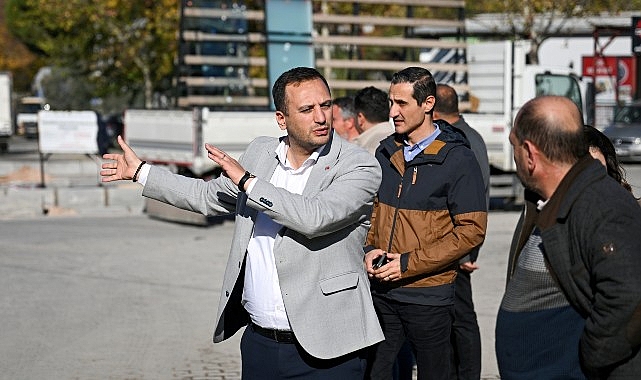 Bornova Belediyesi, Pınarbaşı 7004 Sokak’ta trafik sıkışıklığını ve kazaları azaltmak