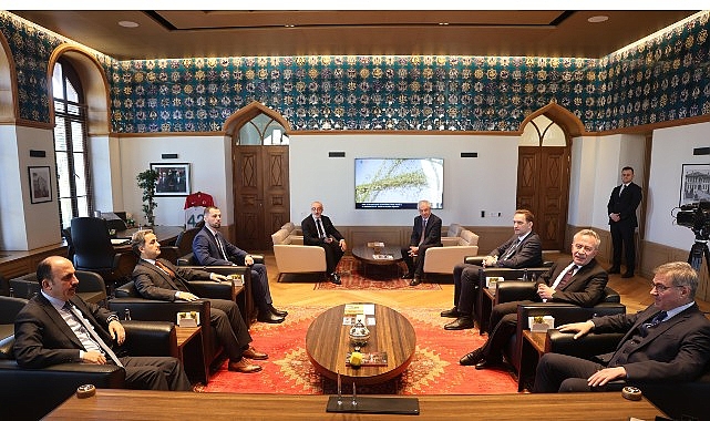 Konya Büyükşehir Belediye Başkanı Uğur İbrahim Altay, Hazreti Mevlâna’nın 752.