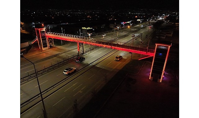 Kocaeli Büyükşehir Belediyesi, kadına yönelik şiddete karşı farkındalık oluşturacak çalışmalarına