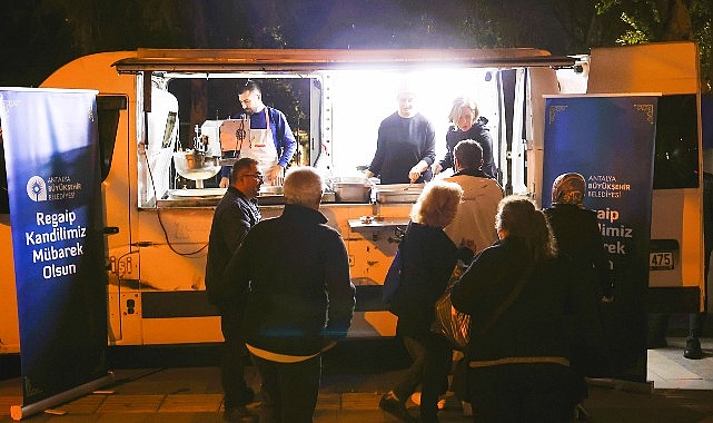 Antalya Büyükşehir Belediyesi, Regaip Kandili dolayısıyla 19 ilçede vatandaşlara lokma