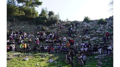 İzmir Büyükşehir Belediyesi, Dünya Dağlar Günü kapsamında üniversite öğrencilerini şehrin