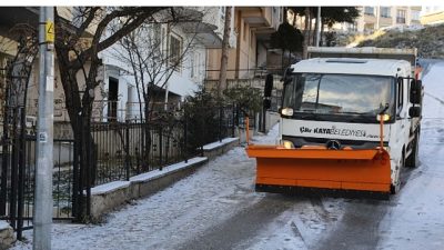 Çankaya Belediyesi, kar yağışı ve soğuk havanın etkisiyle oluşabilecek buzlanmaya