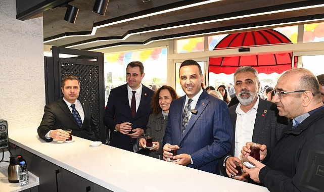 Çiğli Belediyesi, kentte yaşam kalitesini artırmaya yönelik vizyon projelerine bir