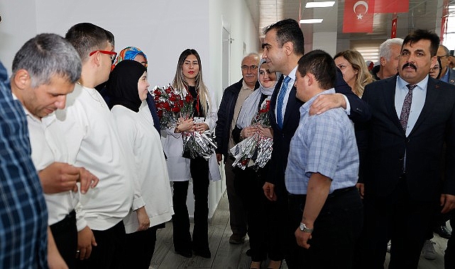 Karaman Belediyesi Çocuk Oyun Köyü Ana Kucağı'nda, 3 Aralık Dünya