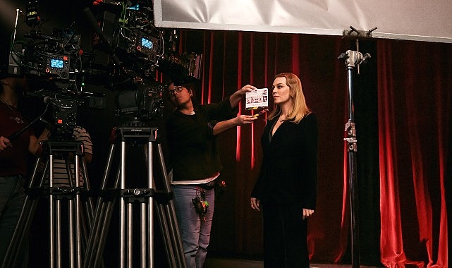 Türkiye’nin dijitalleşmesine liderlik etme vizyonuyla faaliyet gösteren Vodafone’un marka yüzü Demet Evgâr, şirket