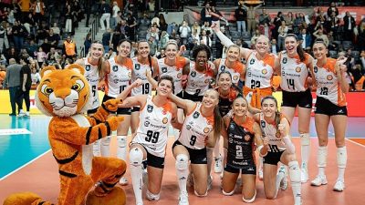 Eczacıbaşı Dynavit, Vodafone Sultanlar Ligi’nin on ikinci haftasında kendi evinde