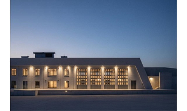 İzmir Büyükşehir Belediyesi, Dikili’de hizmet veren eski itfaiye binasının yerine