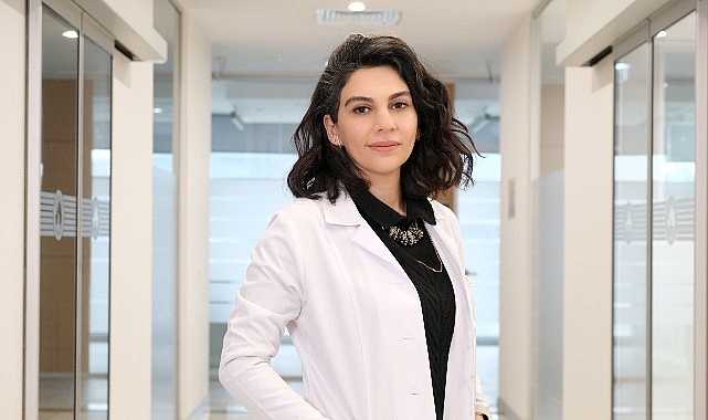 Üsküdar Üniversitesi Diş Hastanesi Periodontoloji Uzmanı Dr. Öğr. Üyesi Nihal