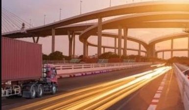 Ticaret Bakanlığı, e-ihracat kapasitesini artırmak ve ihracatçının uluslararası rekabet gücünü